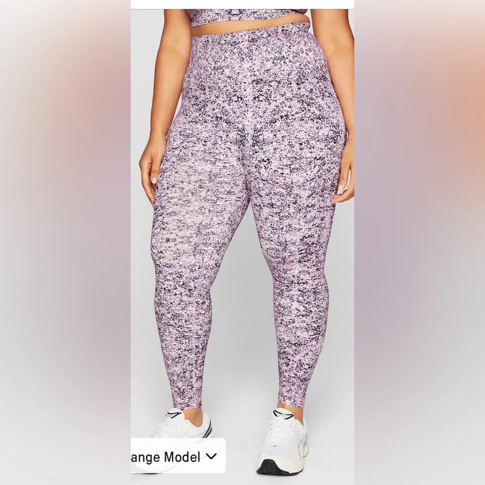 Fabletics NWT Women’s Plus Size Vibrant Pink and Black Leggings - Picture 2 of 6